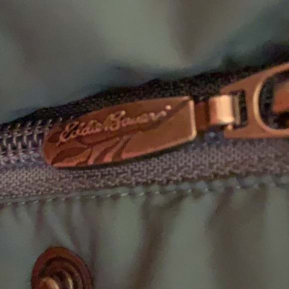 Eddie Bauer goose down filled vest - Picture 5 of 8